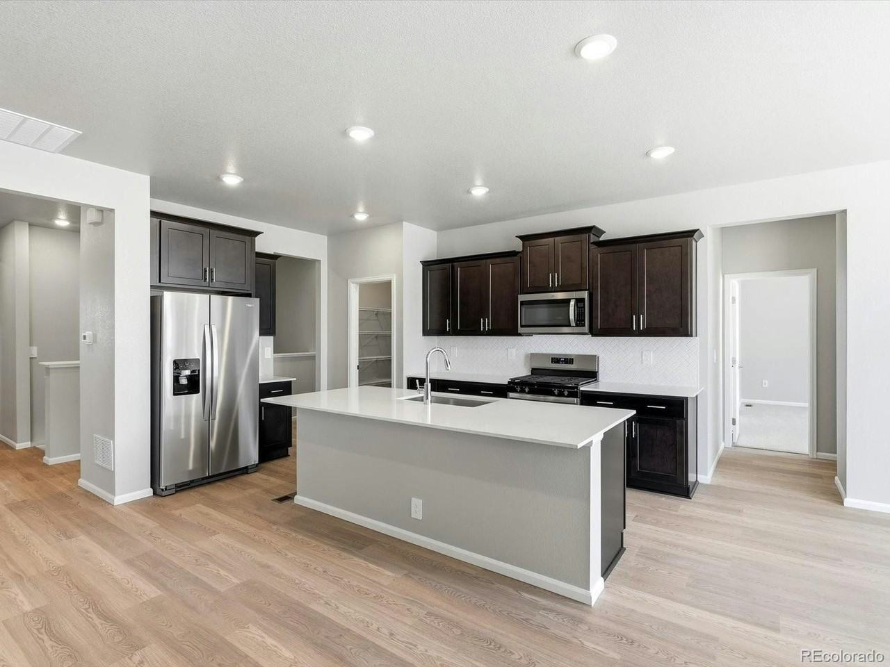 1612 Rumley Creek Drive - Photo 4 of 14