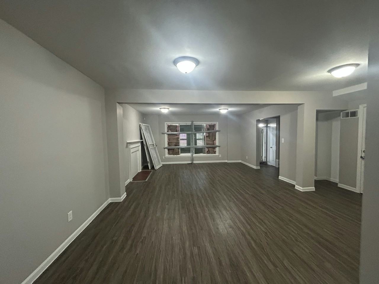 15713 Vaughan Street - Photo 7 of 29