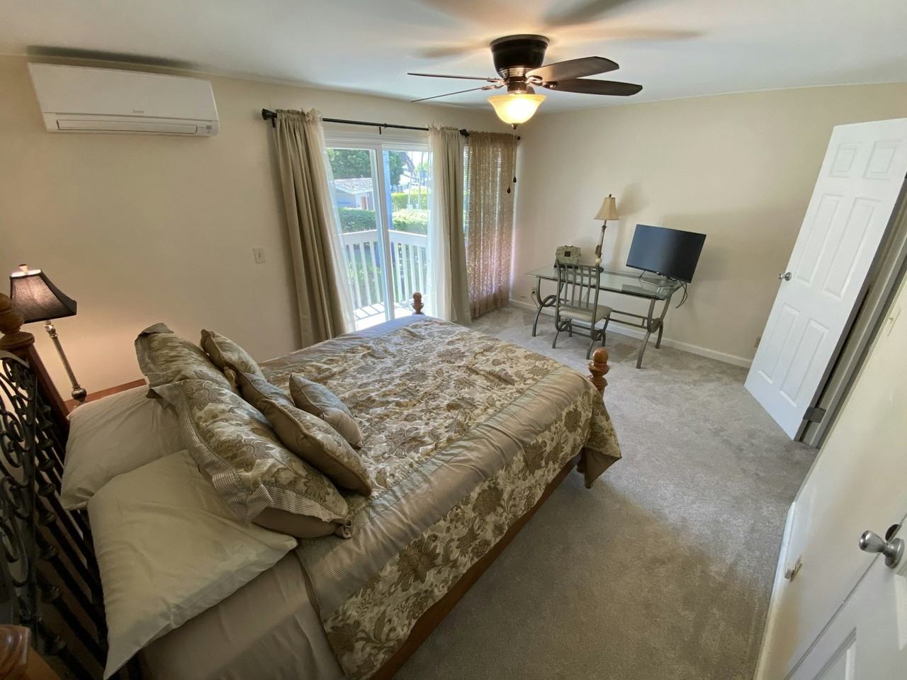 94-1030 Anania Circle - Photo 7 of 25