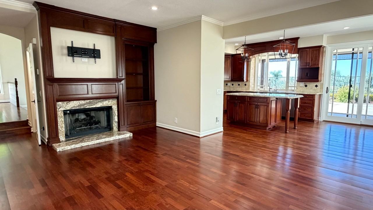 21591 Hummingbird St - Photo 2 of 33