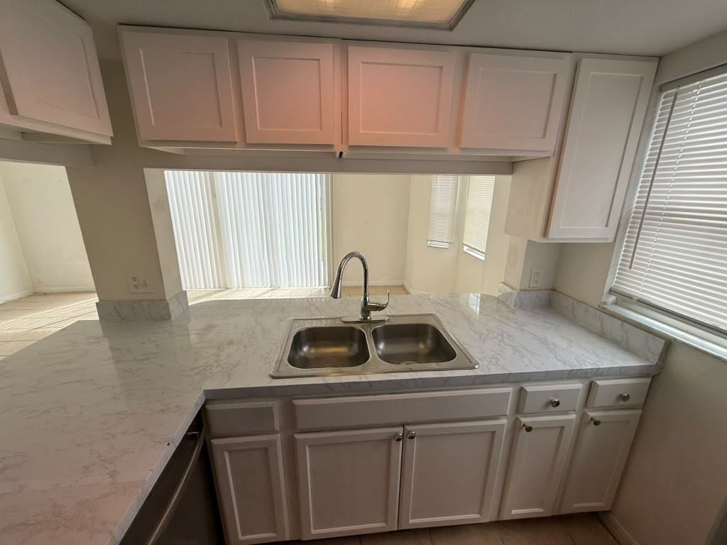 833 Caribbean Dr #A - Photo 4 of 49