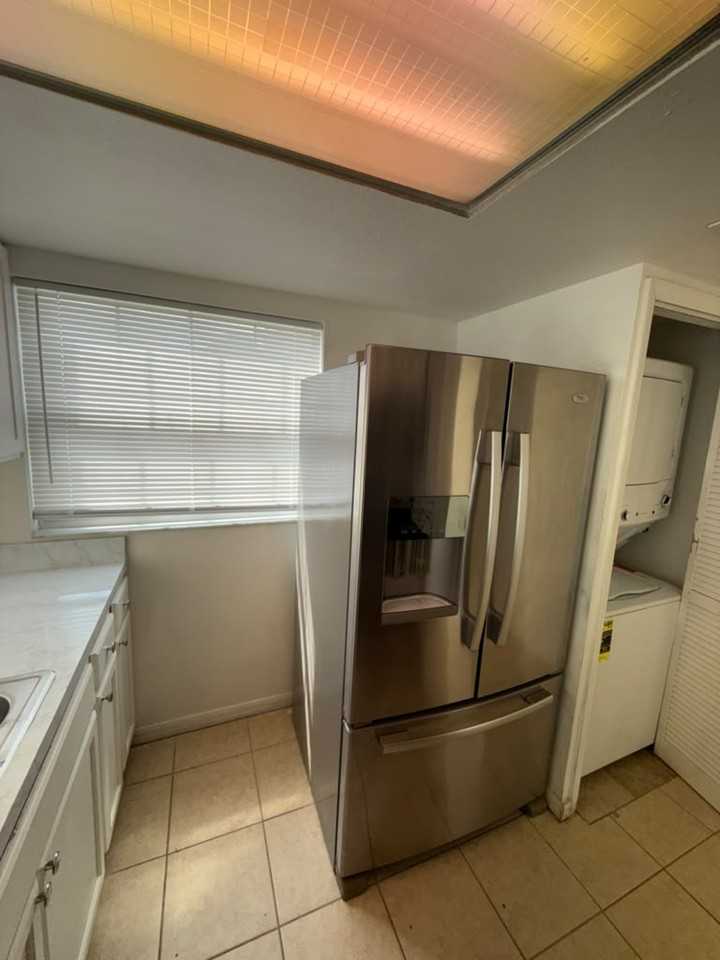 833 Caribbean Dr #A - Photo 6 of 49