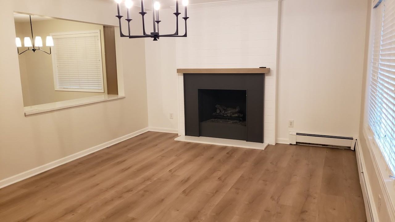 635 Cumberland St #1 - Photo 6 of 35