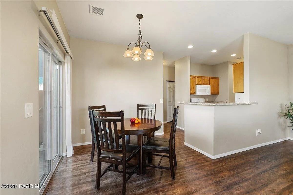 4679 North Viewpoint Drive, Unit 1 - Photo 2 of 18