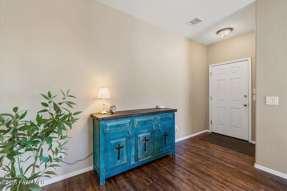 4679 North Viewpoint Drive, Unit 1 - Photo 3 of 18