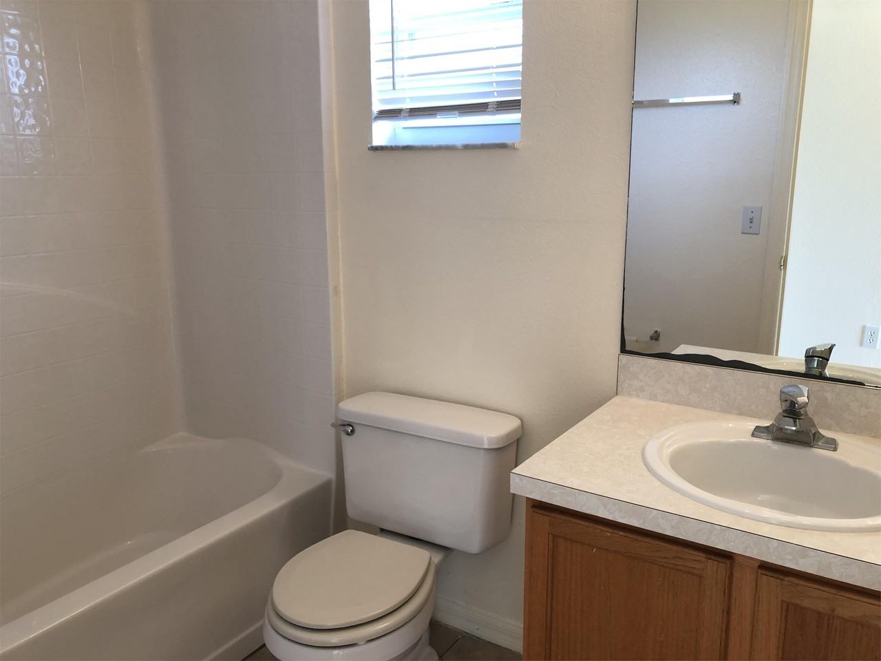 663 Heraldo Ct #1 - Photo 7 of 12