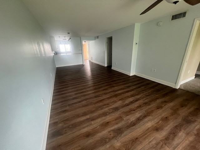 211 S 6th St #504 - Photo 4 of 16