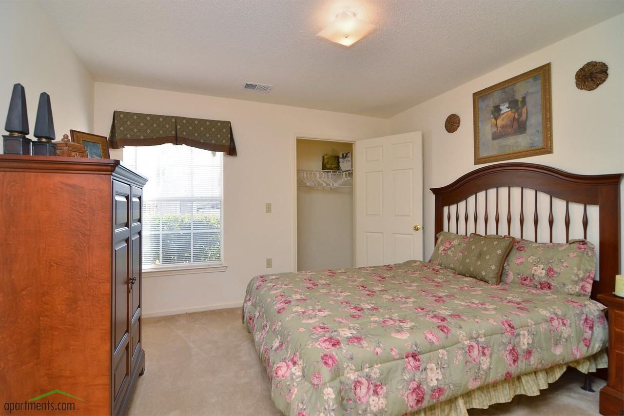 Camellia Trace - Photo 6 of 12