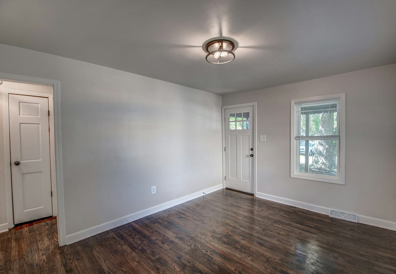 1651 West 40th Avenue - Photo 6 of 11