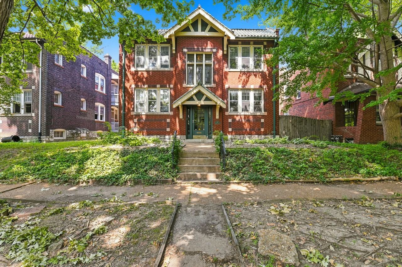 1917 Alfred Avenue, Unit 2N - Photo 3 of 11