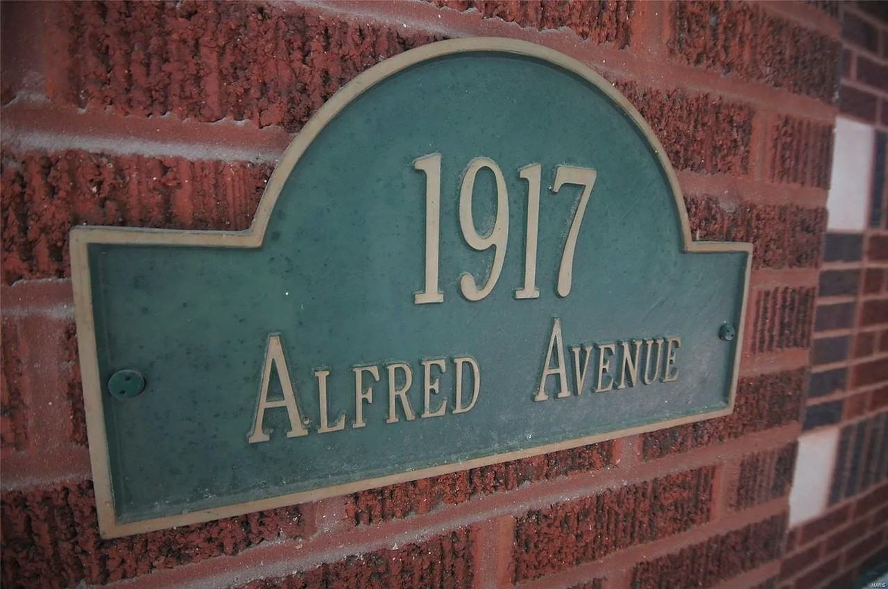 1917 Alfred Avenue, Unit 2N - Photo 4 of 11