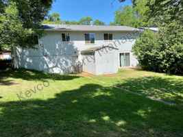 featured image of 1400 Hillcrest Dr