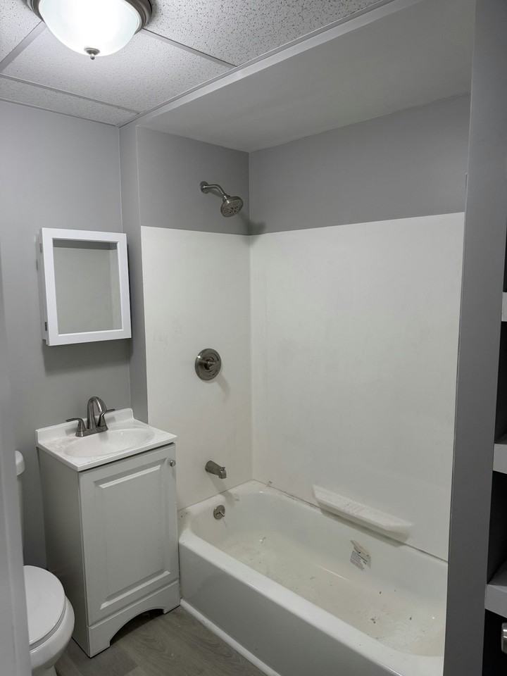 135 Orange Street, Unit 3A - Photo 2 of 8