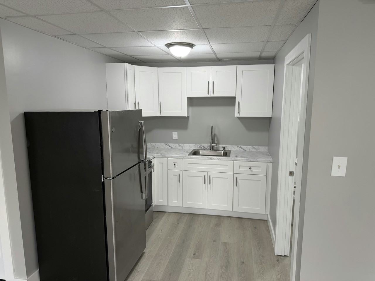 135 Orange Street, Unit 3A - Photo 7 of 8