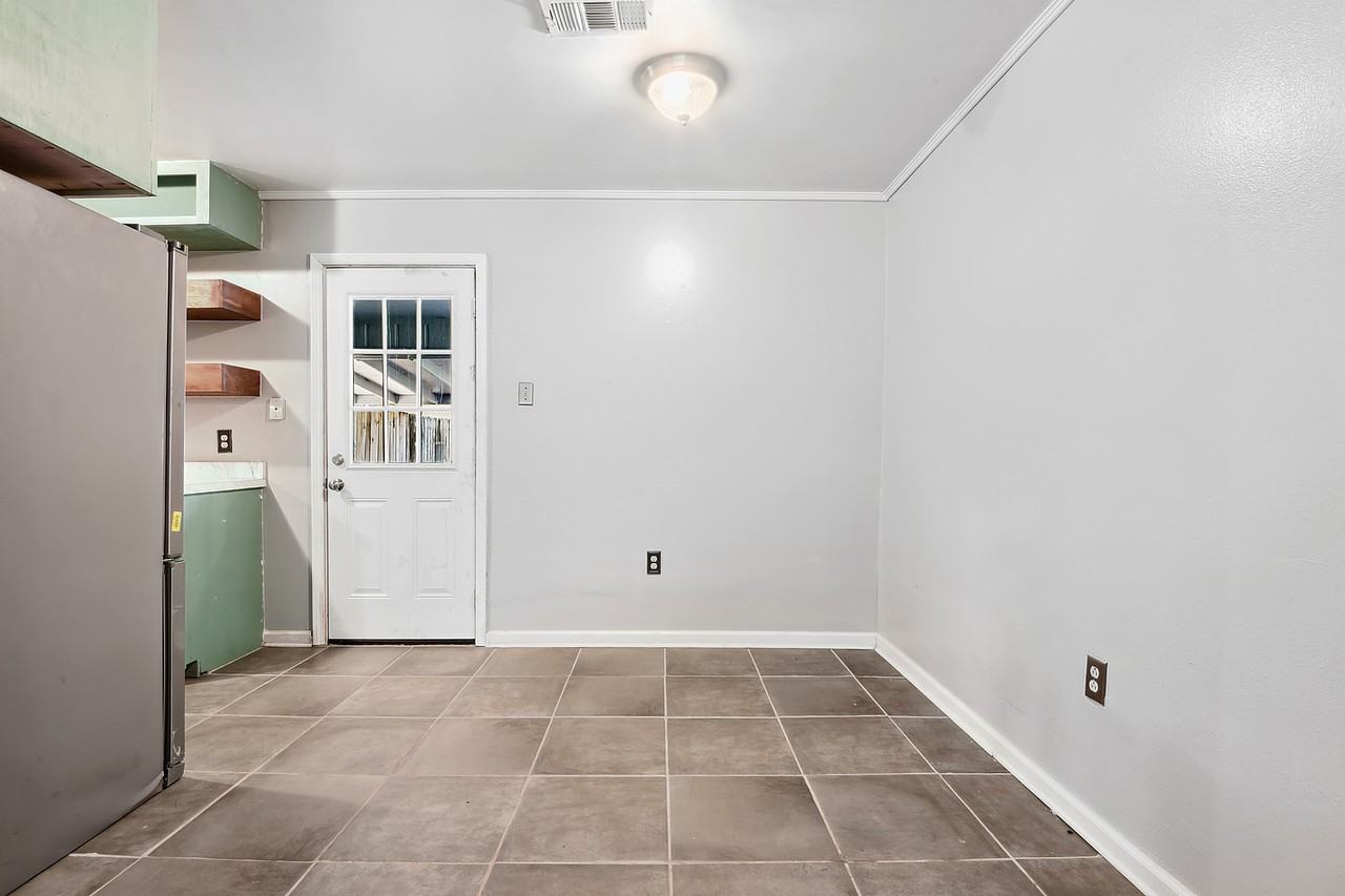 16944 Kenton Ave #1 - Photo 6 of 10