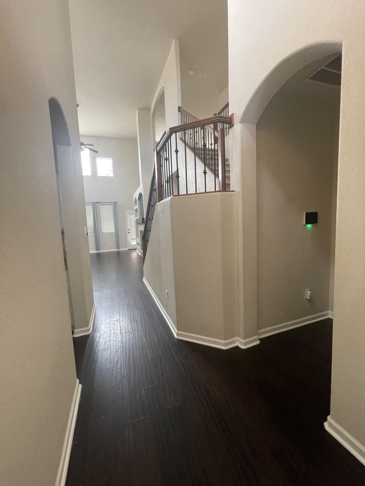 2401 Falesco Rd Se #1 - Photo 3 of 31