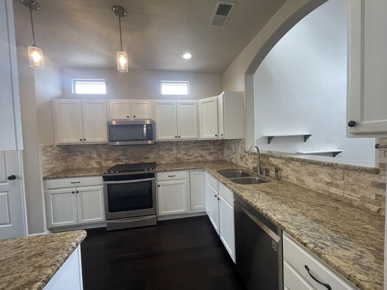 2401 Falesco Rd Se #1 - Photo 7 of 31