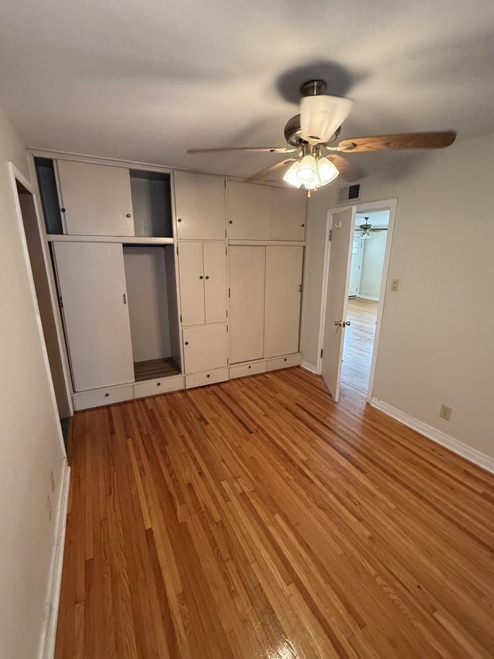 604 W 20th Ave #1 - Photo 6 of 12