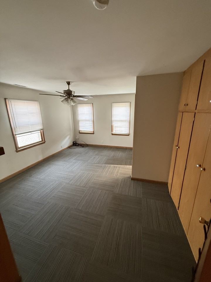 604 W 20th Ave #1 - Photo 7 of 12