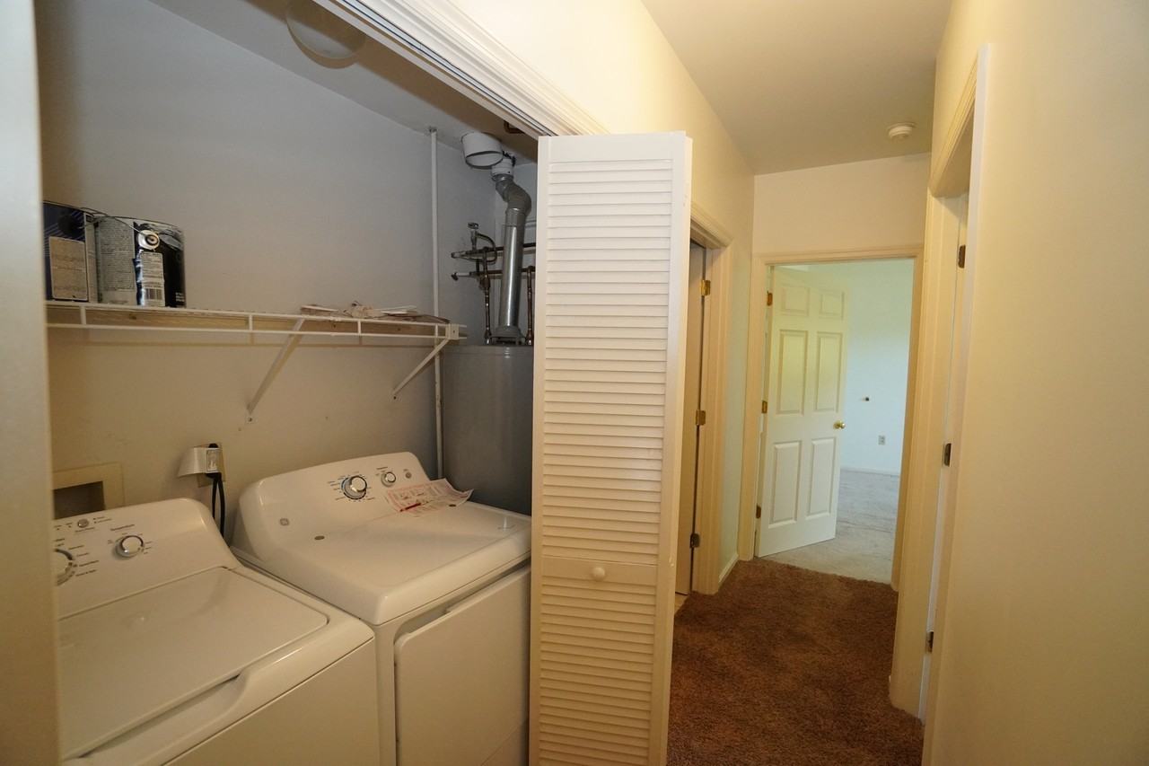 2445 Old Greentree Rd #1 - Photo 5 of 9