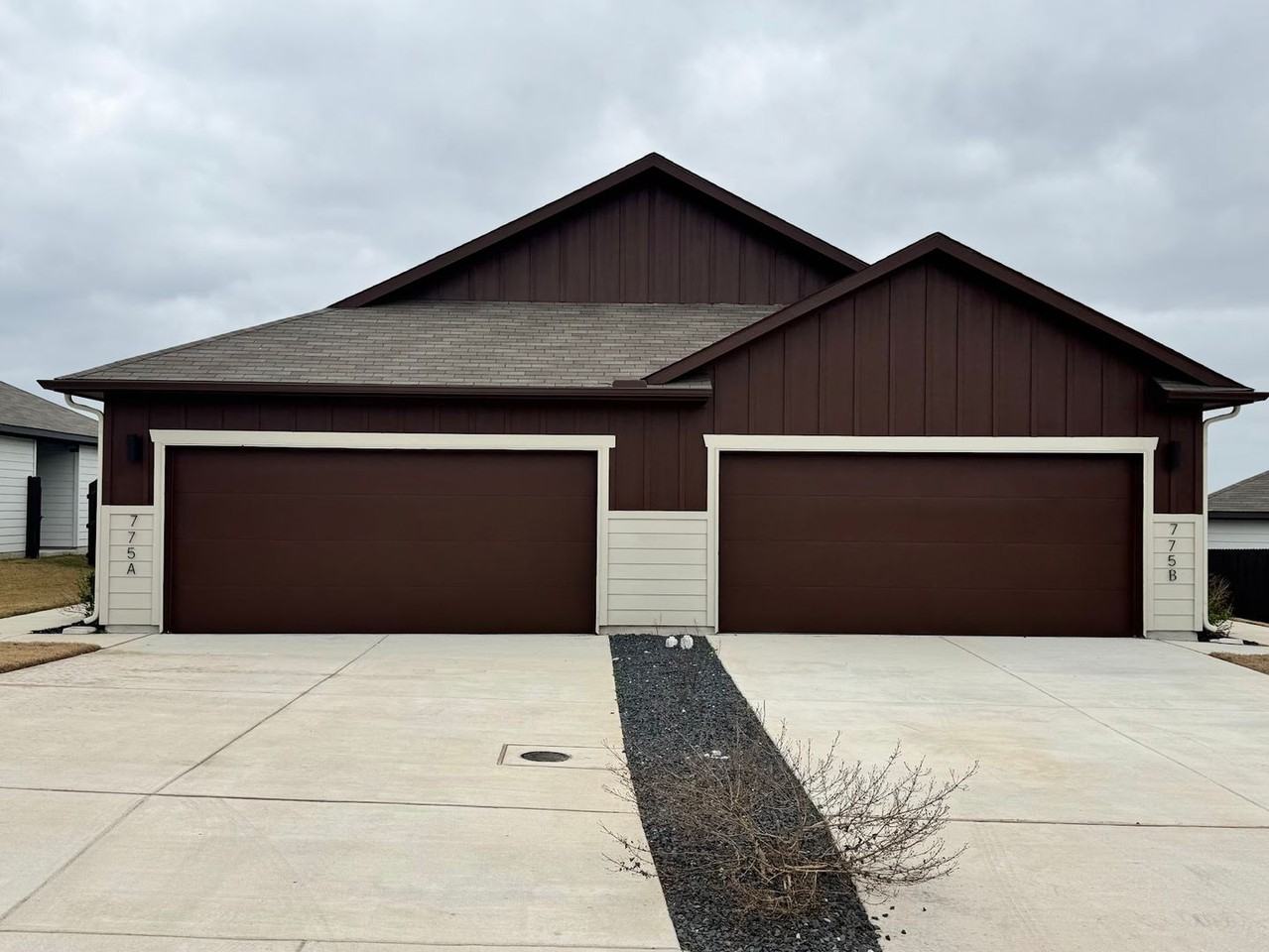 775 Staglin St #B - Photo 2 of 33