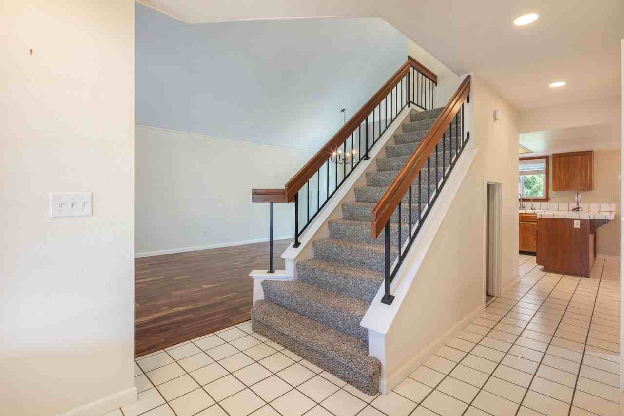 512 Bluerock Dr #1 - Photo 4 of 40