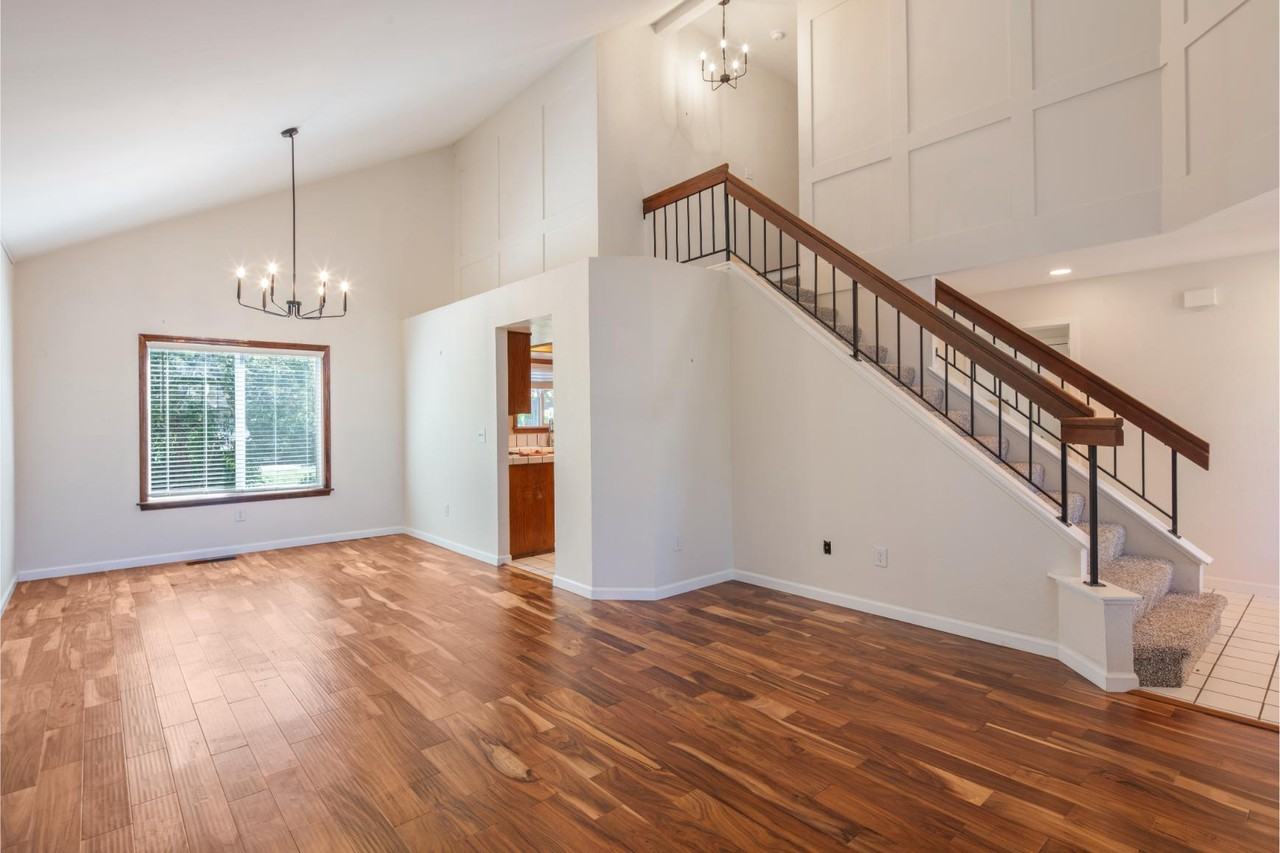 512 Bluerock Dr #1 - Photo 5 of 40