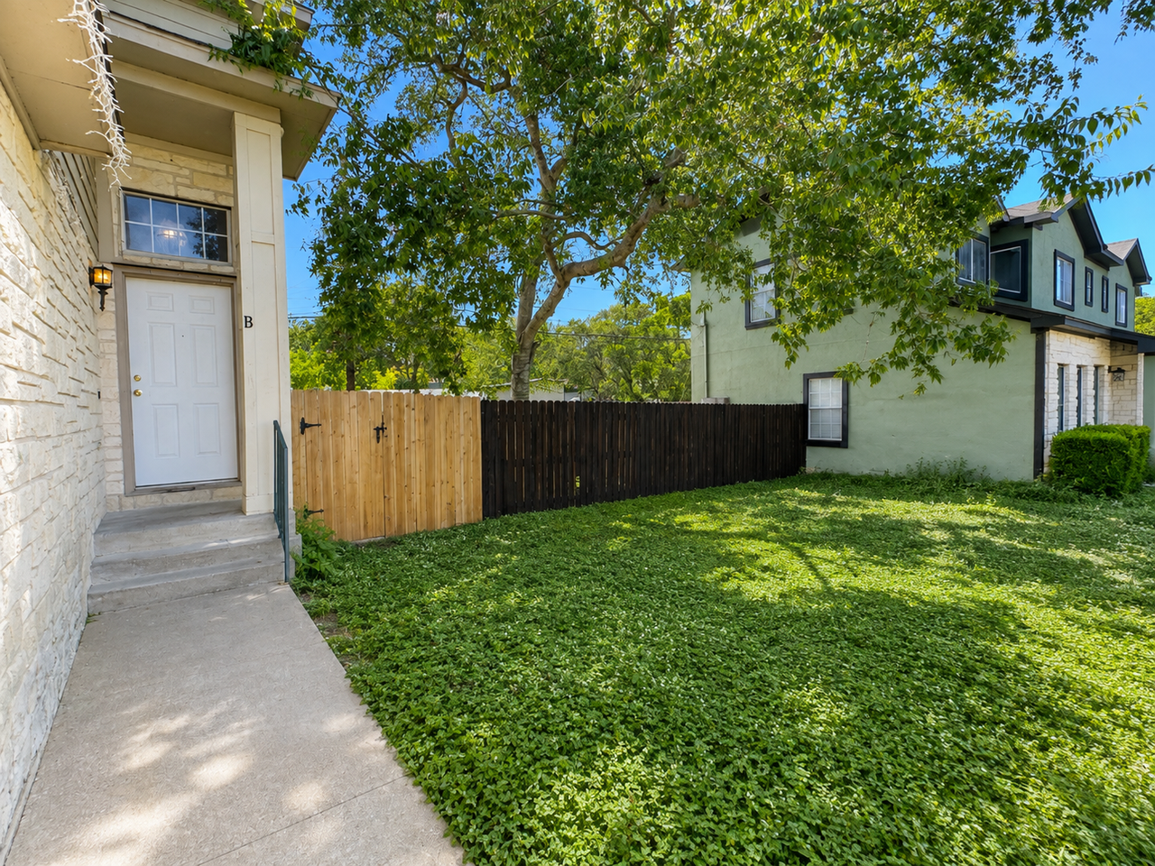 7206 Dan Jean Dr #B - Photo 4 of 29