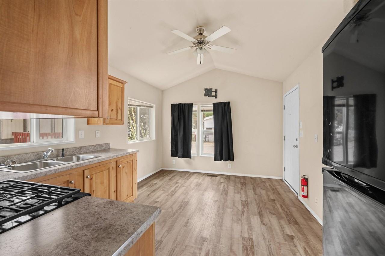 410 N Main St #41 - Photo 7 of 12