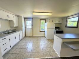 featured image of 1628 Deckner Ave