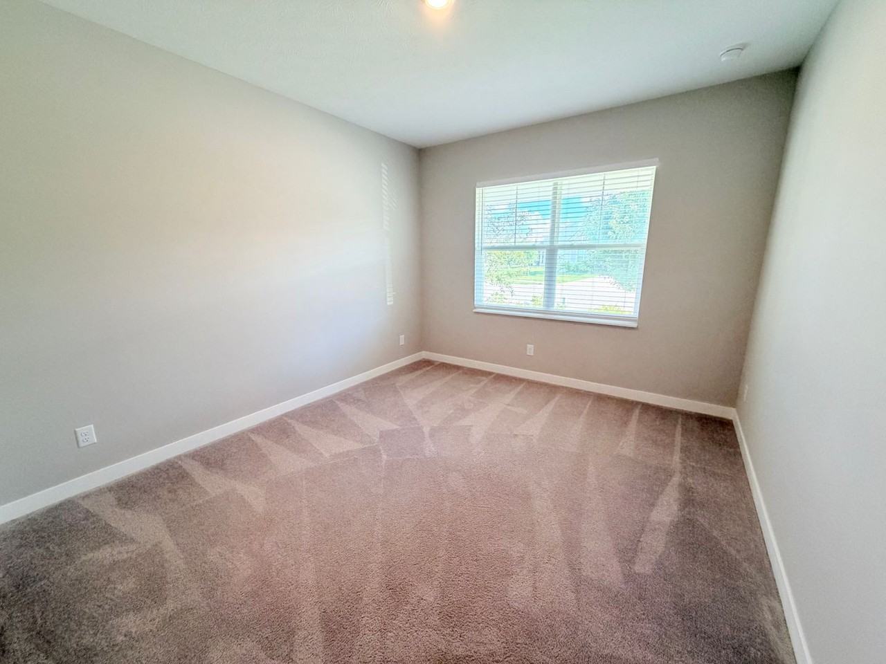 17158 Seaboard Pl - Photo 6 of 50