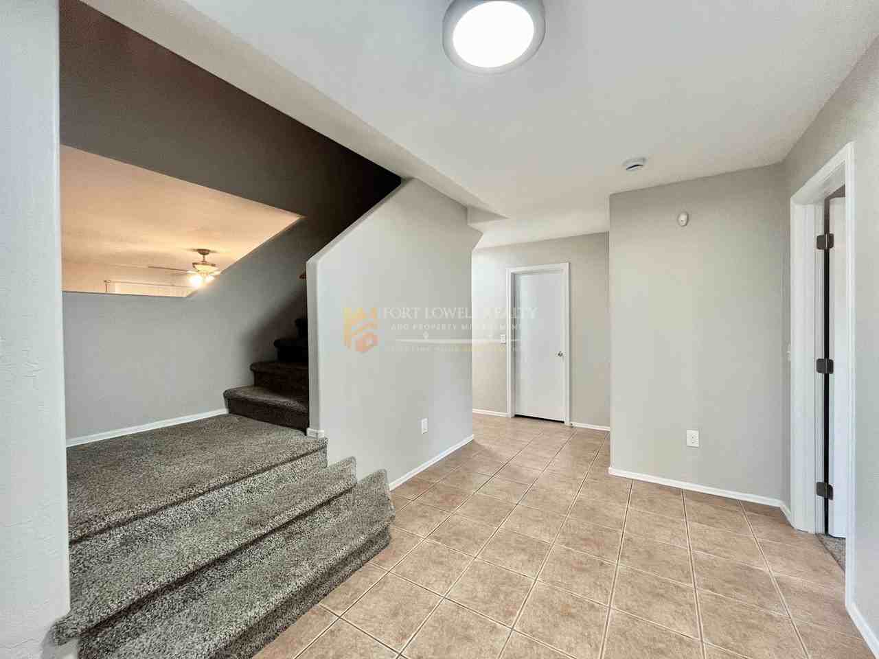 7253 W State Ave - Photo 3 of 39