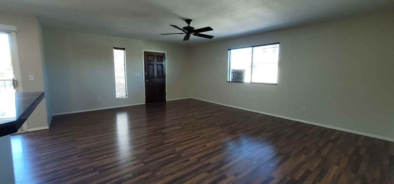 14236 N Oakwood Ln - Photo 5 of 8