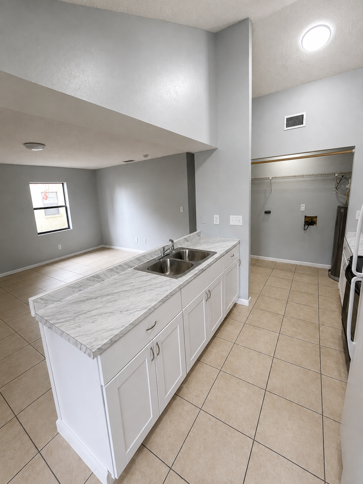 38214 7th Ave - Photo 6 of 13