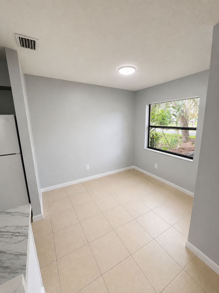 38214 7th Ave - Photo 7 of 13