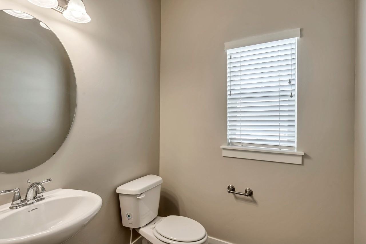 1683 E Aspen Loop - Photo 6 of 16