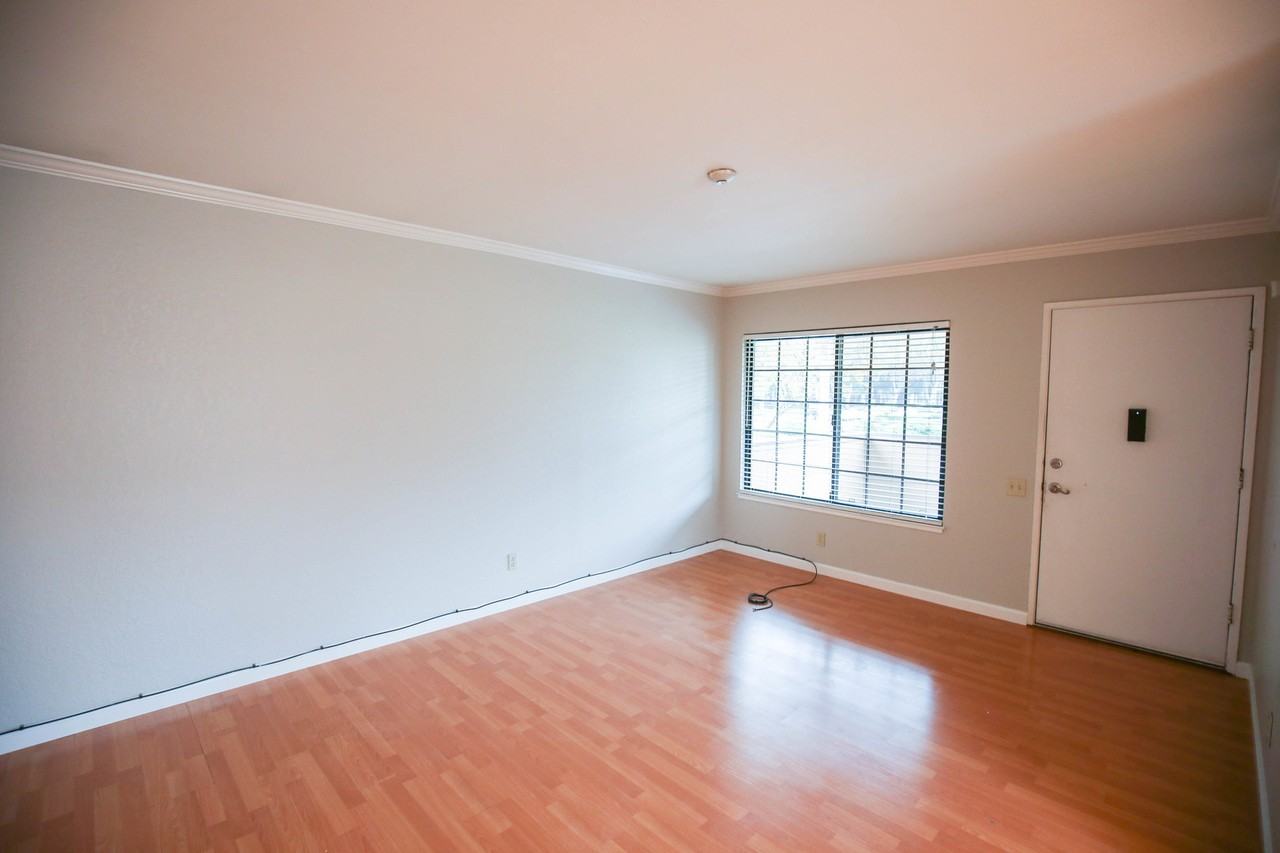 2640 Great Arbor Way - Photo 2 of 18
