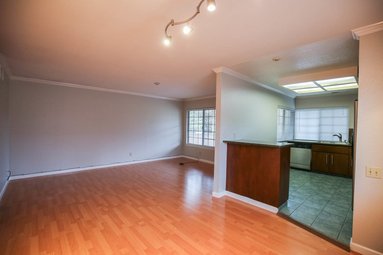 2640 Great Arbor Way - Photo 5 of 18