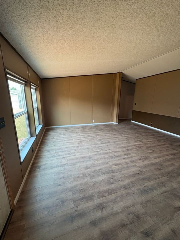 2703 Olivine St - Photo 3 of 16