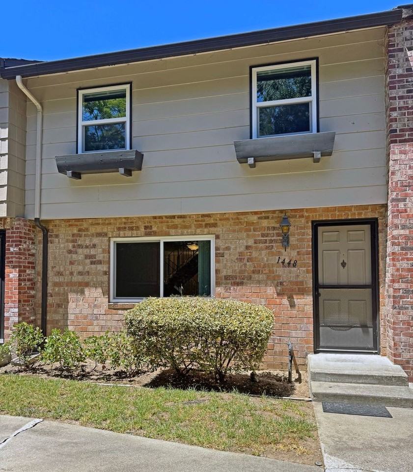 1448 Carnot Dr - Photo 2 of 36