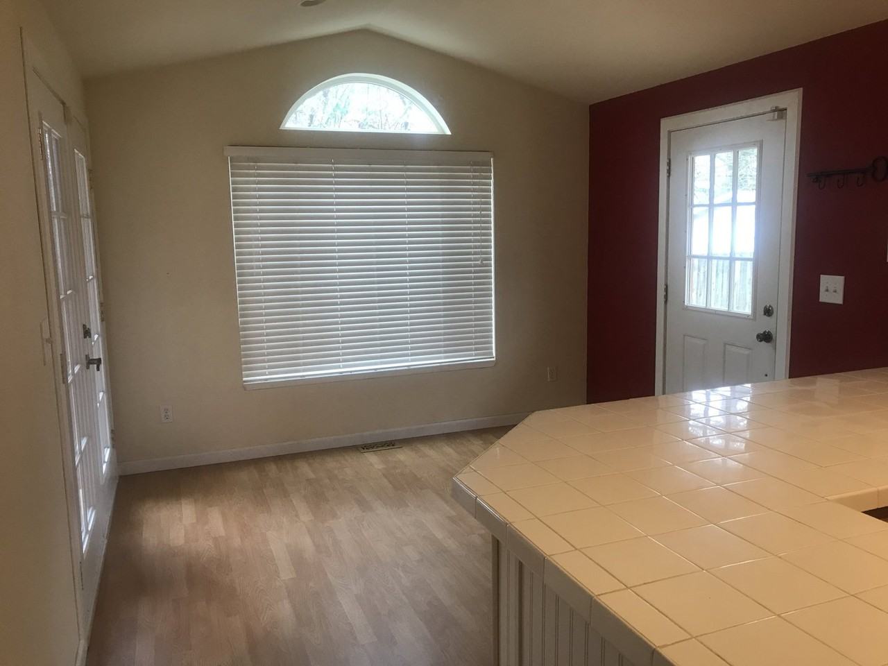 20968 Travis Ln - Photo 7 of 24