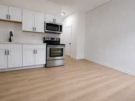 featured image of 3943 W 26th St