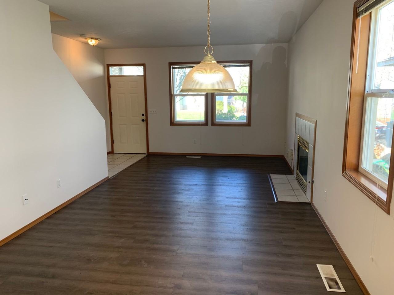 21958 Ne Chinook Way Apt A - Photo 4 of 14
