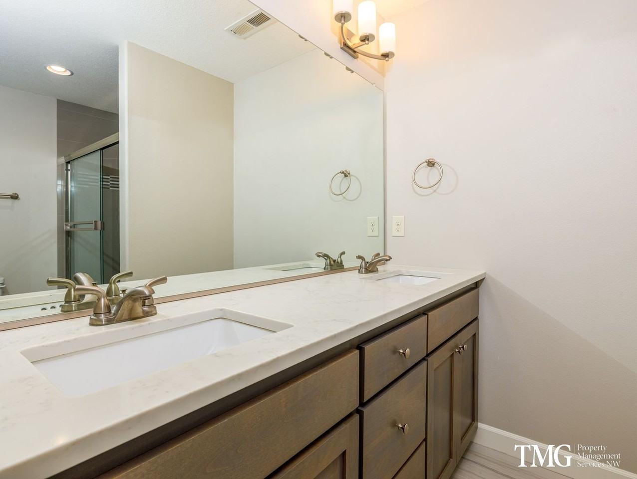 2708 Ne 131st Ave - Photo 7 of 11