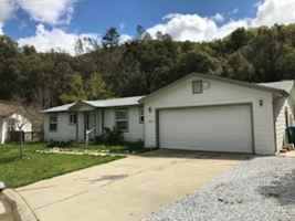 featured image of 18483 Vista Dr