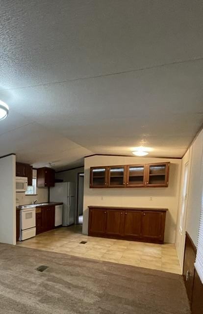 30 Aqua Dr - Photo 4 of 9
