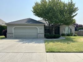 featured image of 3506 Waterford St