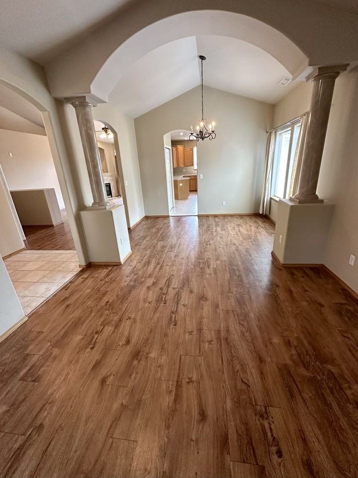 3506 Waterford St - Photo 5 of 26