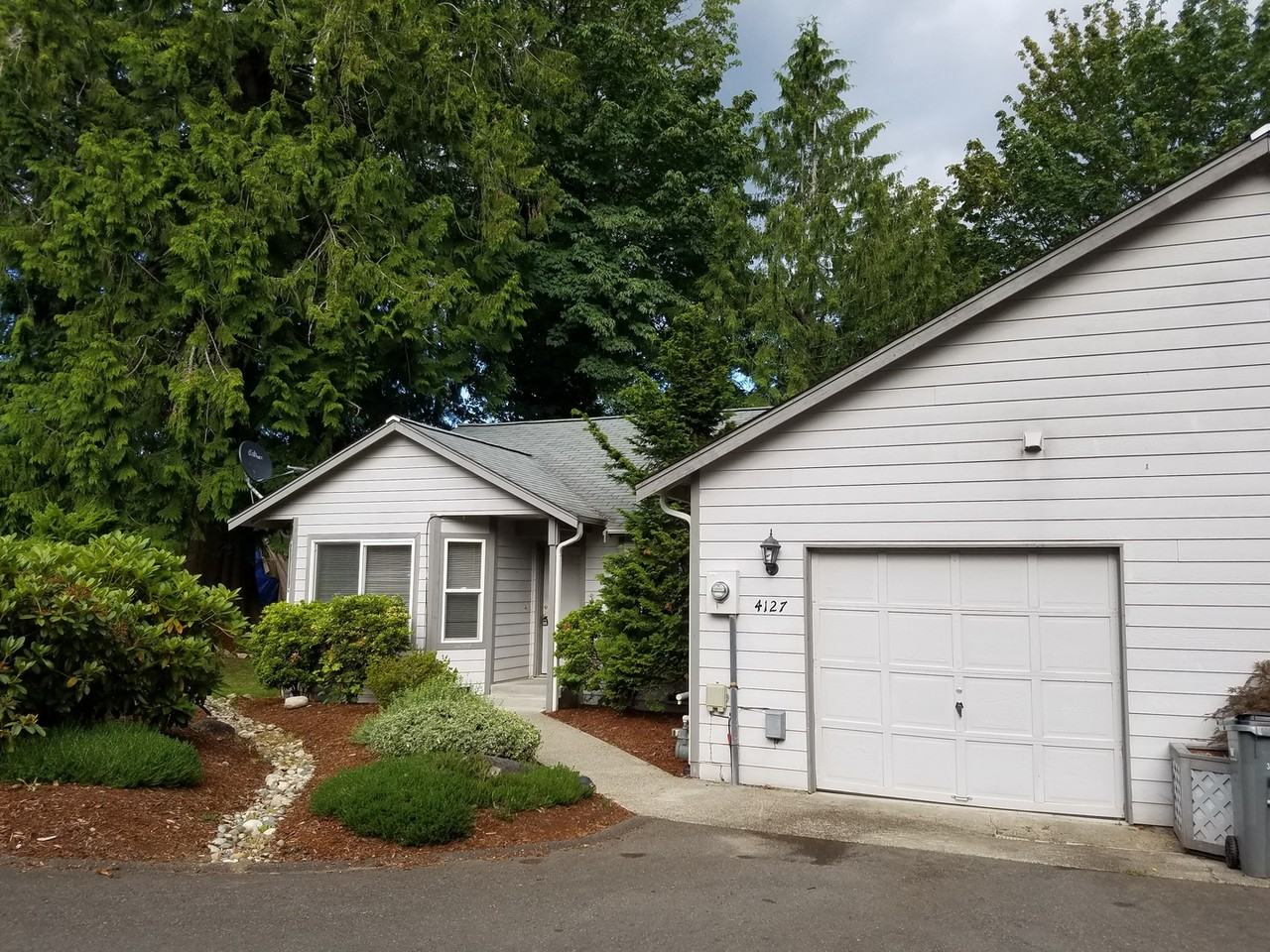 4127 Phillips Rd Se - Photo 2 of 22