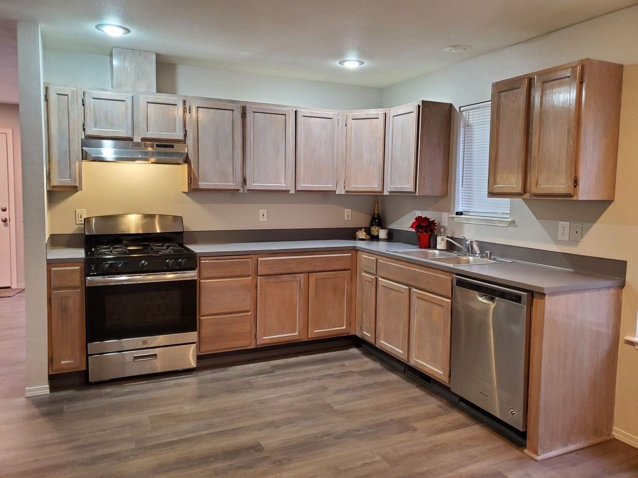 4127 Phillips Rd Se - Photo 6 of 22